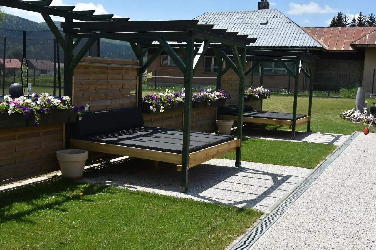 Apartments And Rooms Kod Eli Ravna Gora