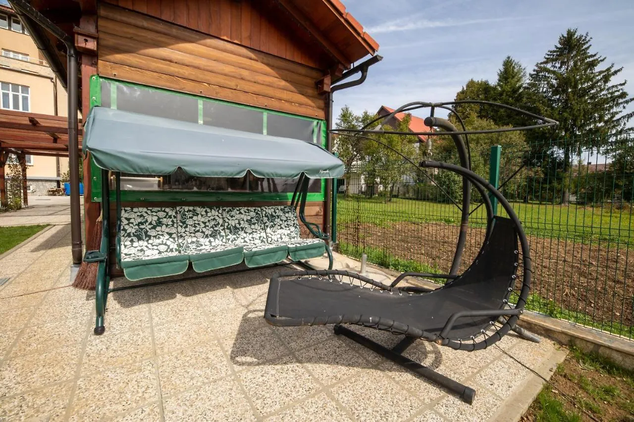 Apartments And Rooms Kod Eli Ravna Gora Croatia