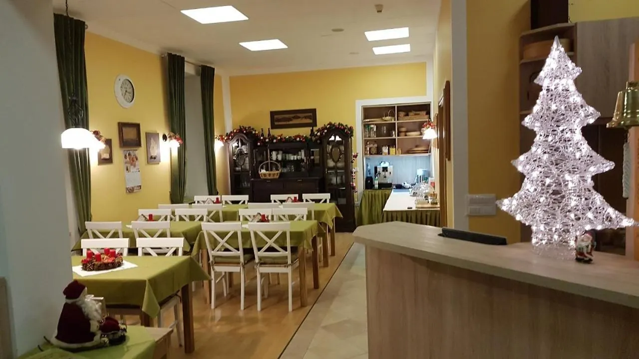 Гостевой дом Apartments And Rooms Kod Eli Равна-Гора